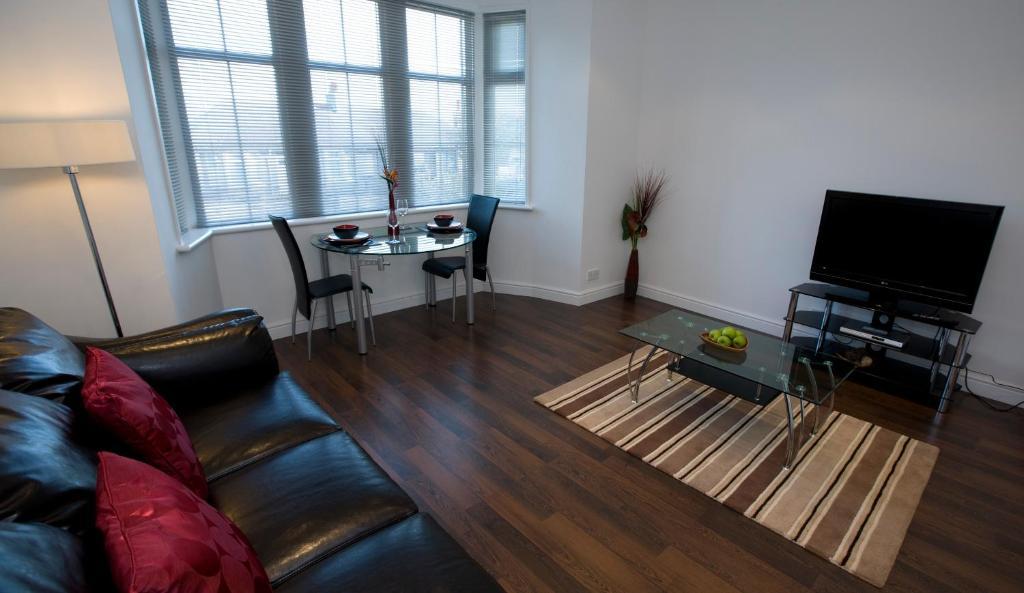 Aberdeen Serviced Apartments - The Lodge Δωμάτιο φωτογραφία